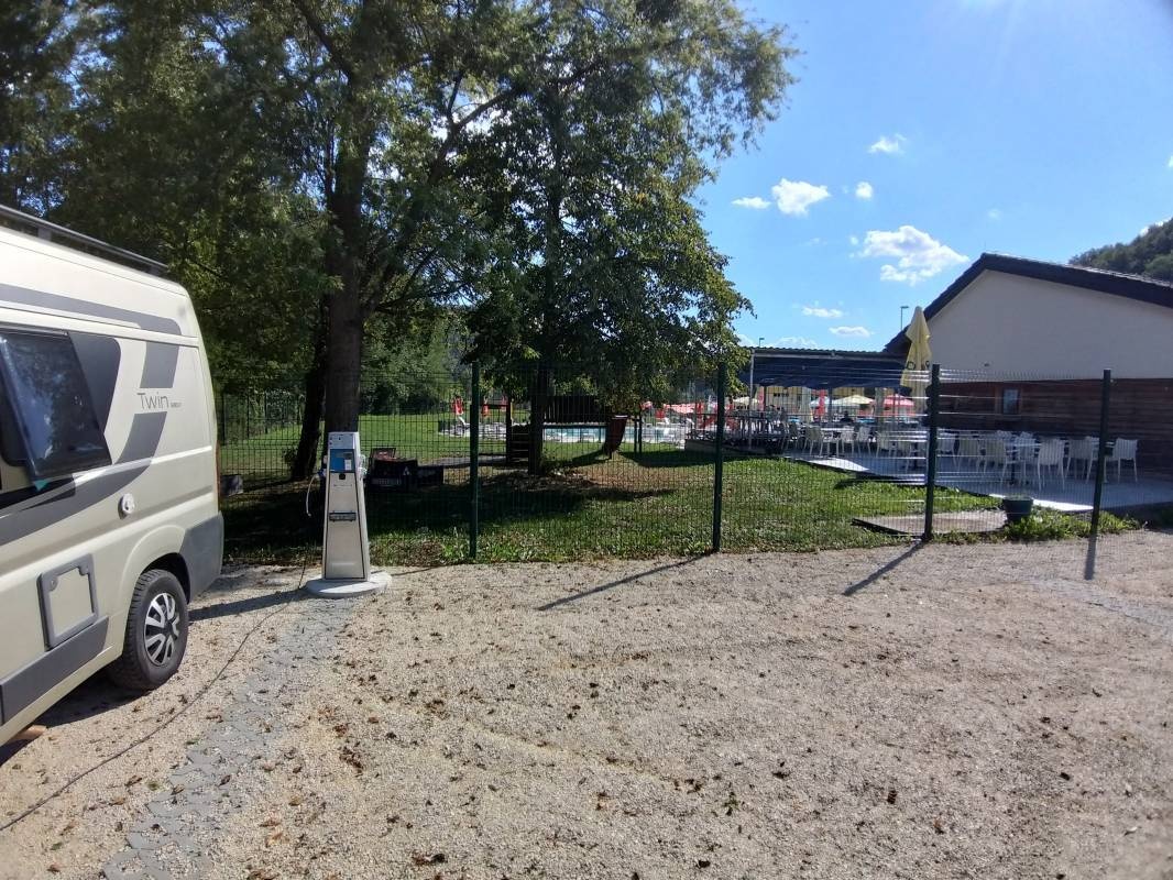 PZA Bazen Brestanica — Campervan Site in Brestanica