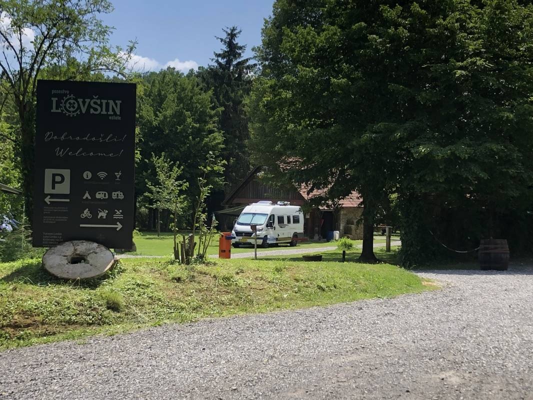 Turizem Lovšin — Campingplats in Metlika