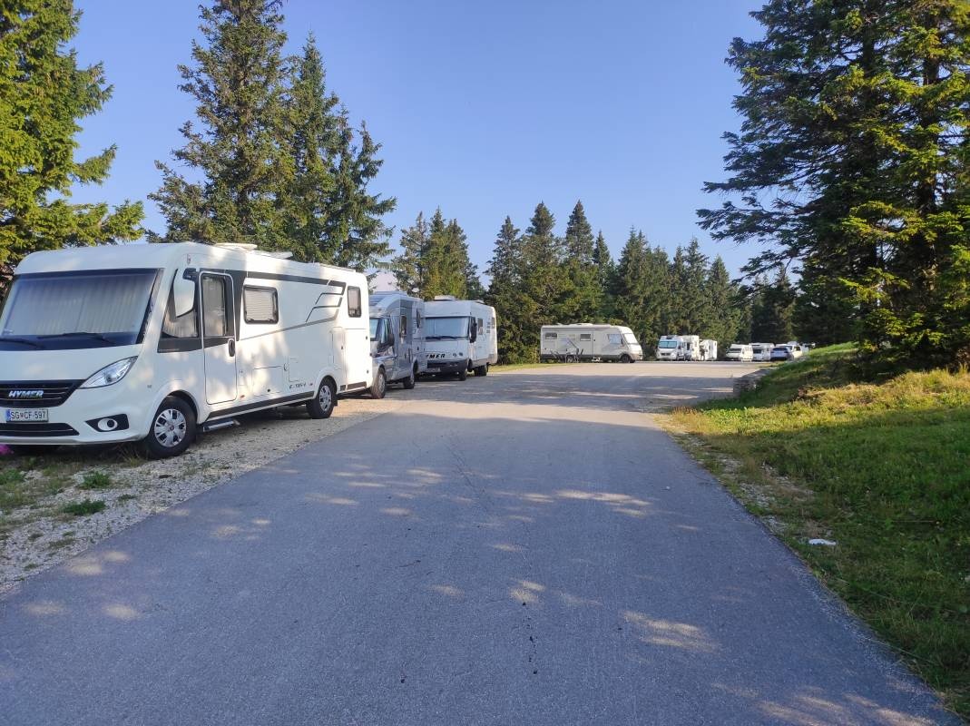 PZA Rogla — Sp. parking dla kamperów in Zreče
