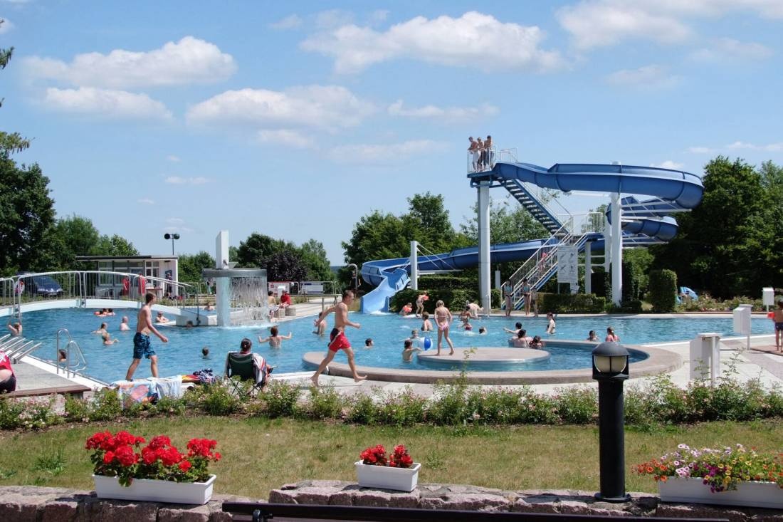 Camping am Nixenbad Strehla — Kemping in Strehla