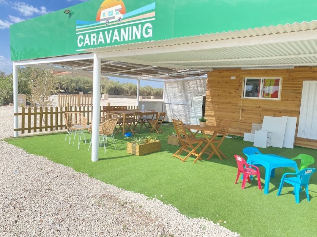 Caravaning La Marina — Stellplatz in Elche