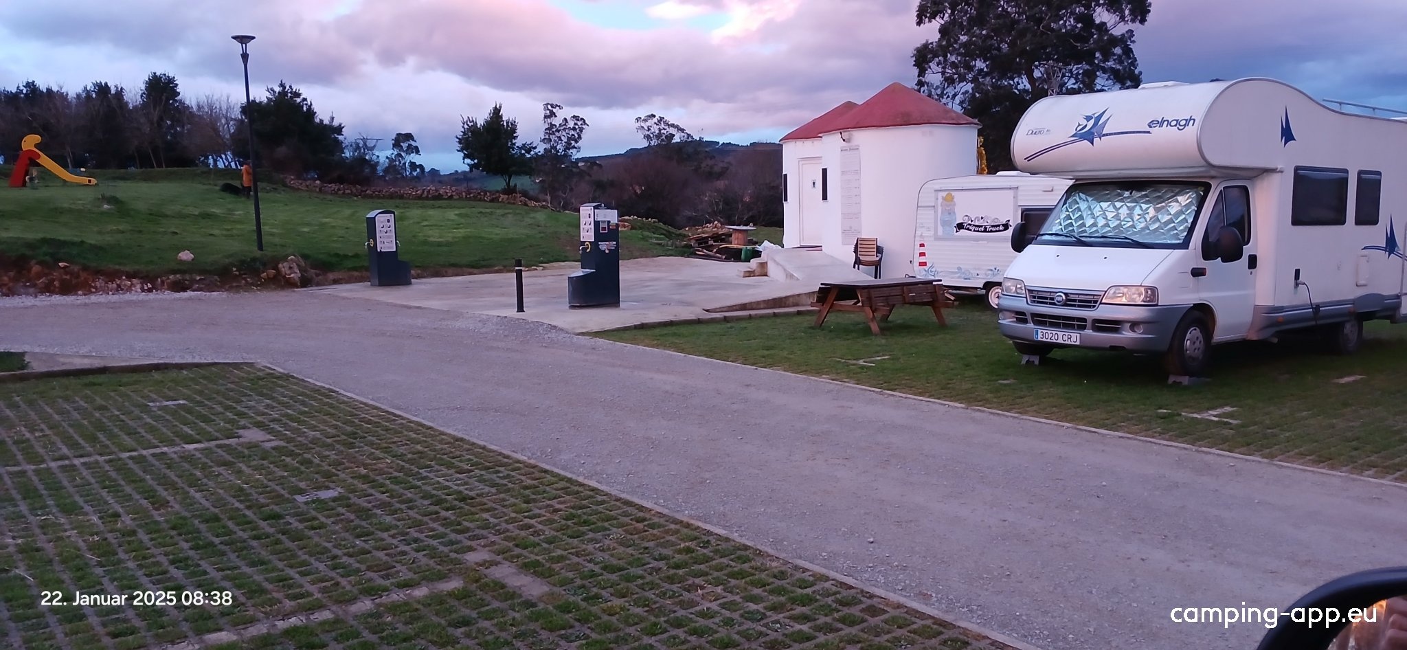 Camper Park Santillana del Mar — Campervan Site in Santillana del Mar