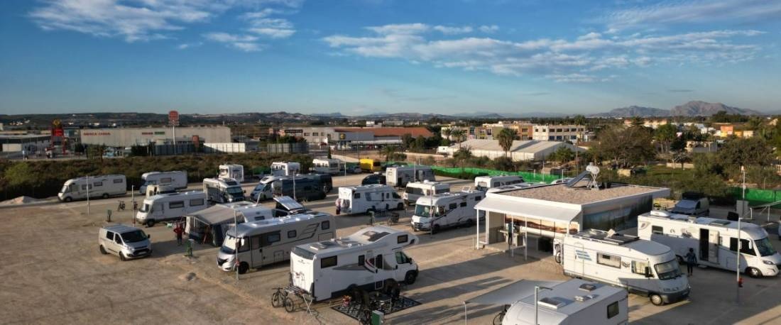 Camperpark Dunas y Mar — Aire camping car in San Fulgencio Alicante