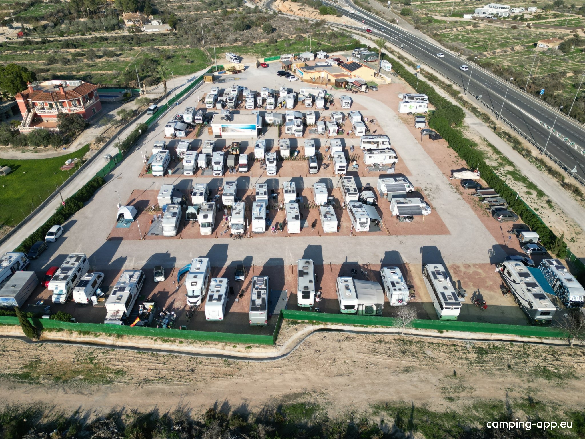 Camperpark Dunas y Mar — Campervan Site in San Fulgencio Alicante
