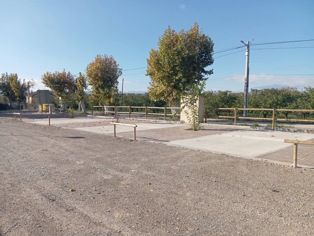 Escatron — Campervan Site in Escatrón