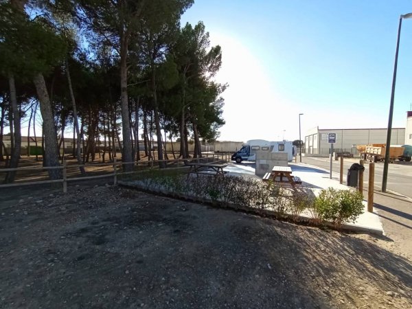 Escatron — Photo 3