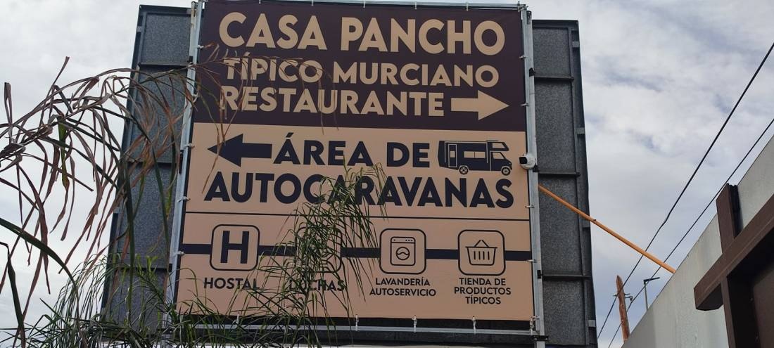 Area de Autocaravanas Casa Pancho — On private ground in Murcia