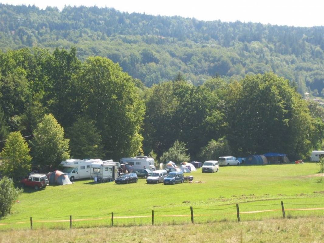 Speleo Camp — 露营地 in Laze