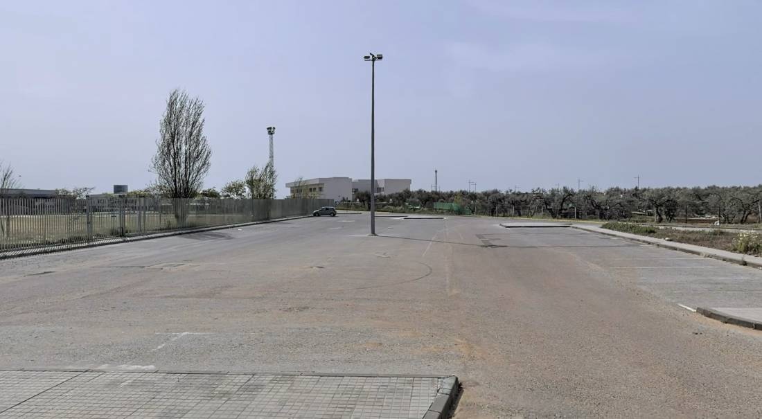 Stellplatz Umbrete — Stellplatz in Sevilla