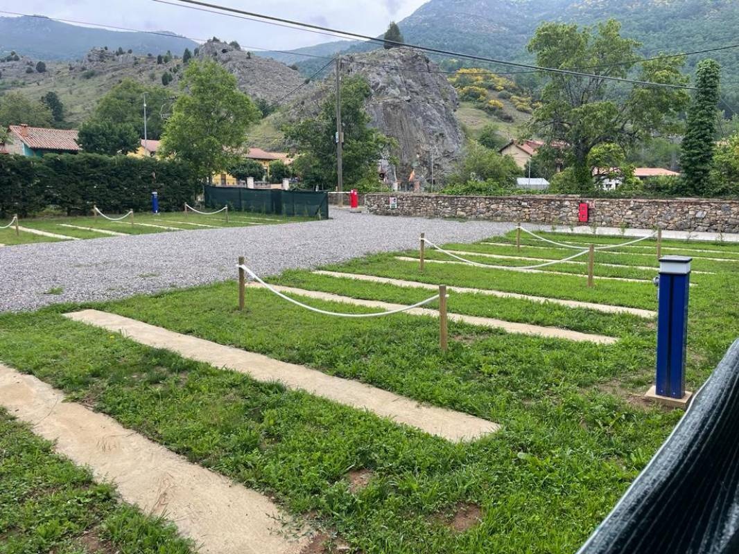 Área de Autocaravanas La Era — Campervan Site in Verdiago