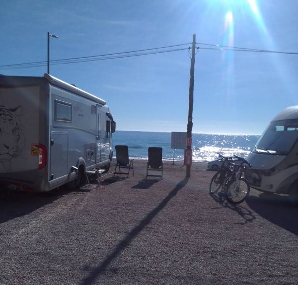 Wohnmobilstellplatz Paradise Beach — Photo 2