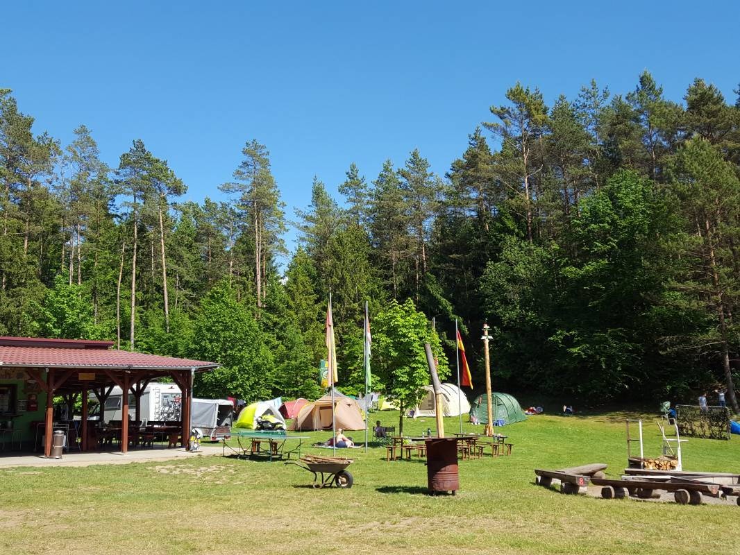Zeltplatz Waldesruh — Camping in Waischenfeld