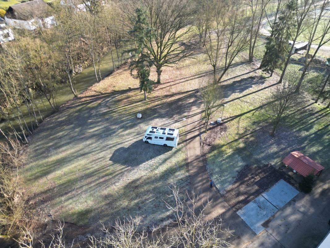 Stellplatz Hiller — Campervan Site in Waxweiler