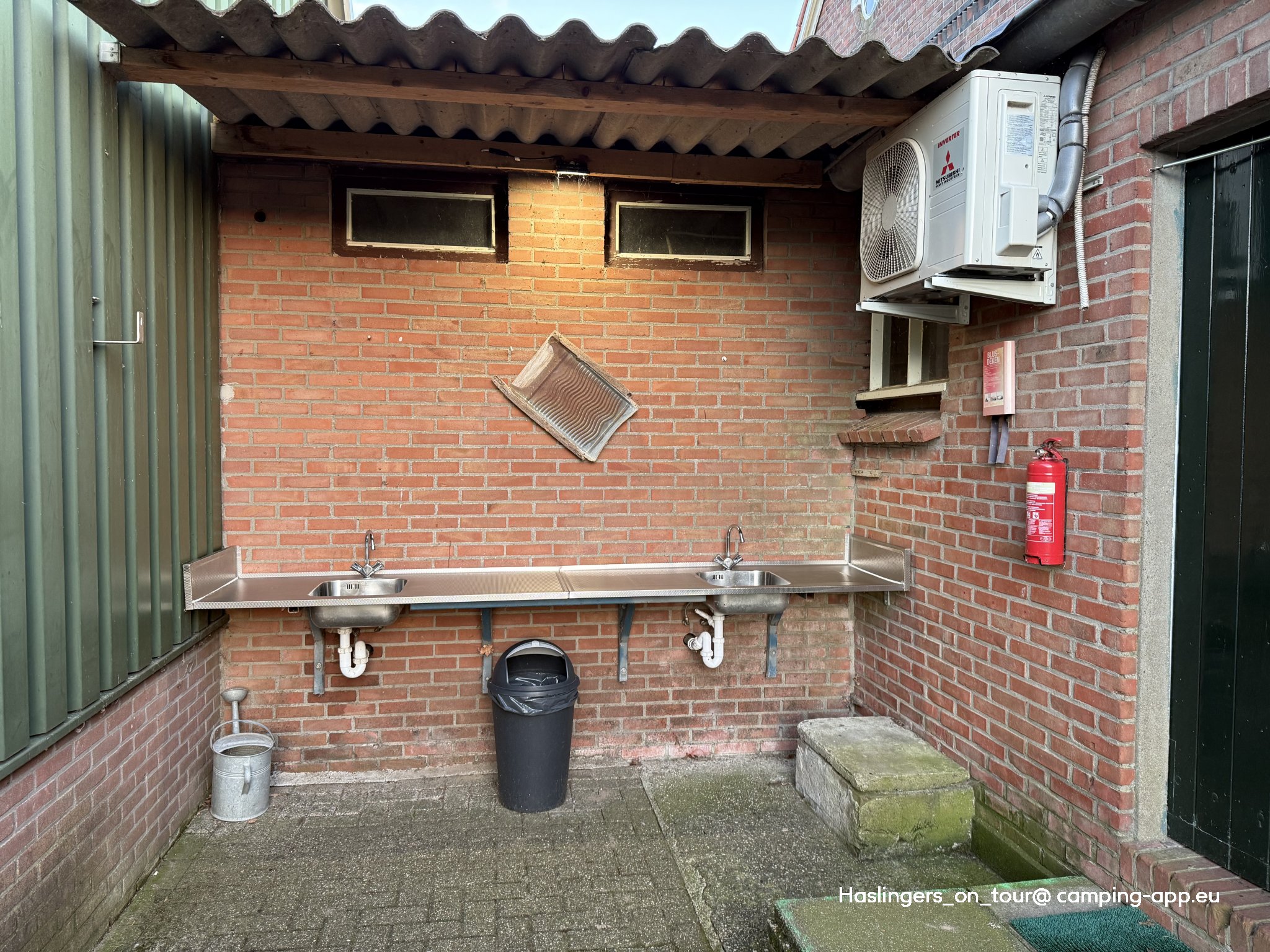Camperplaats Op een Bult — Zdjęcie 6