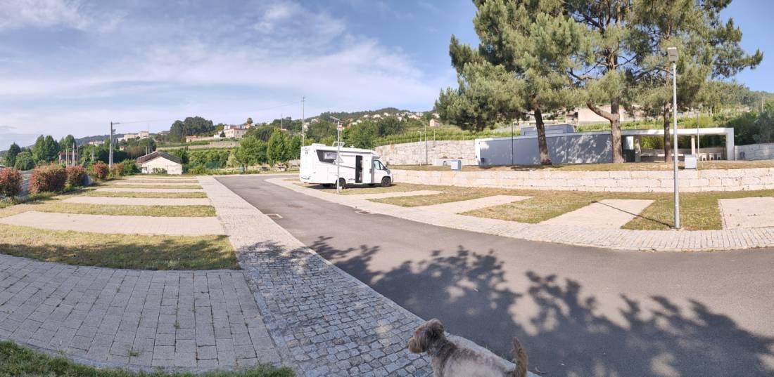 Valpedre Motorhome Park — Camperplads in Valpedre