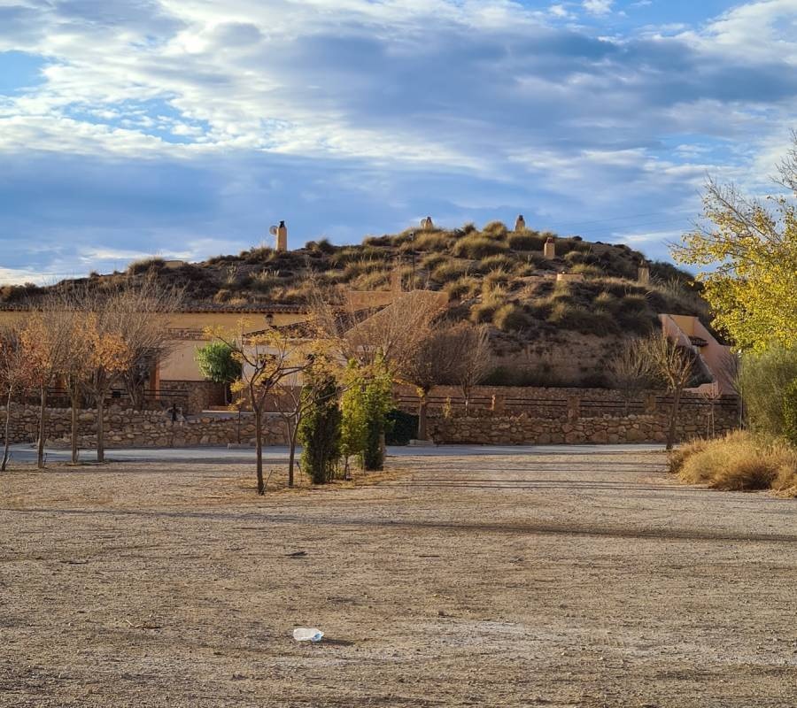 Parking caravanas Cúllar — Stellplatz in Cúllar