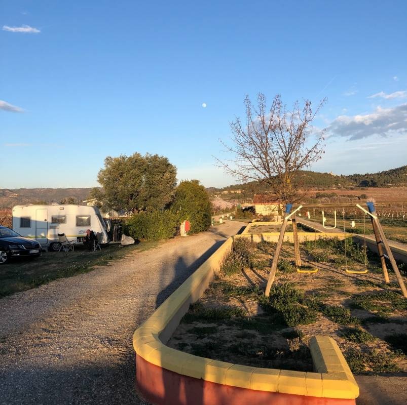 Montana Camping Fayon — 露营地 in Fayón