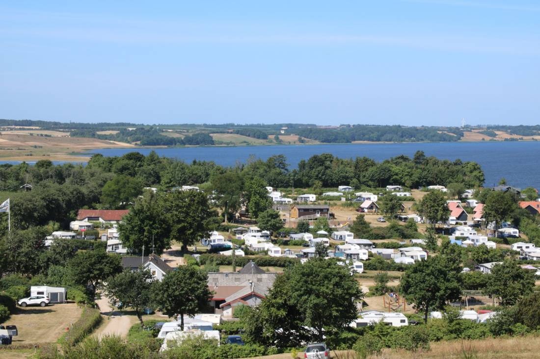 Hjarbæk Fjord Camping — Camping in Løgstrup