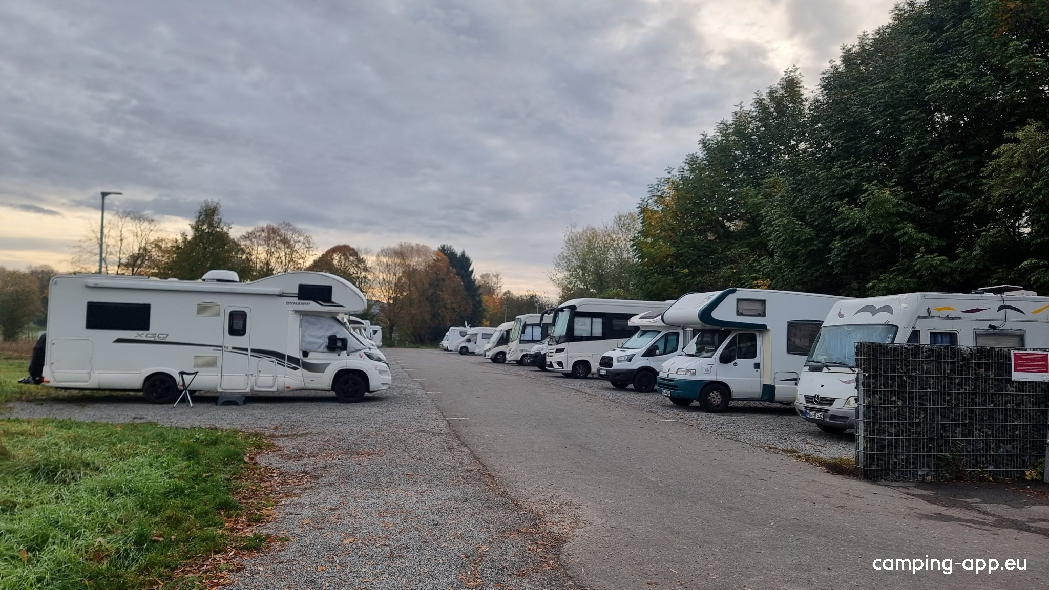 Stellplatz Karolingerstadt Lorsch — Sp. parking dla kamperów in Lorsch