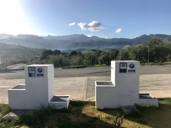 Area de Autocaravanas Algodonales — Photo 4