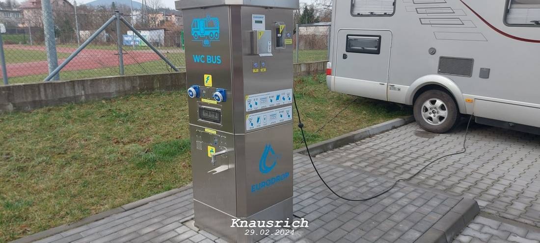 Parking dla kamperów — Area Autocaravanas in Szczawno-Zdrój