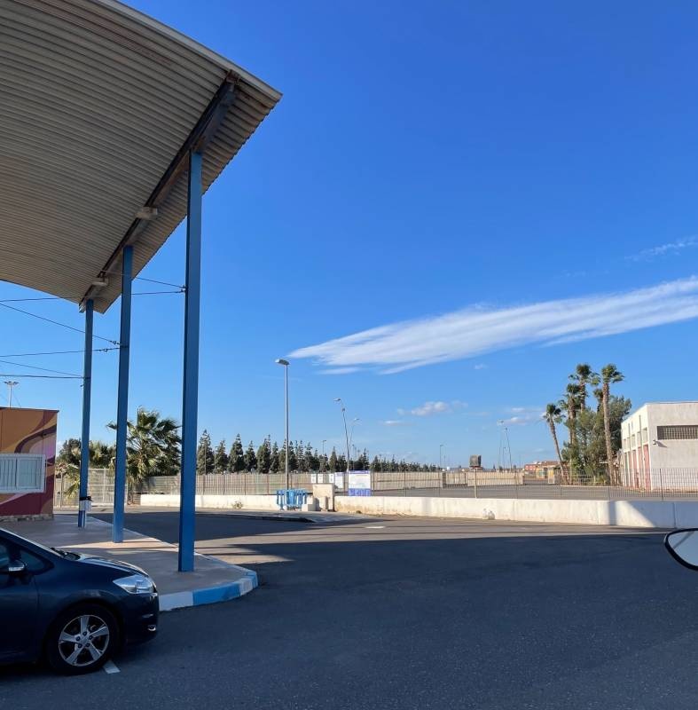 Área de Descanso para Autocaravanas Los Alcázares — Sp. parking dla kamperów in Los Alcázares