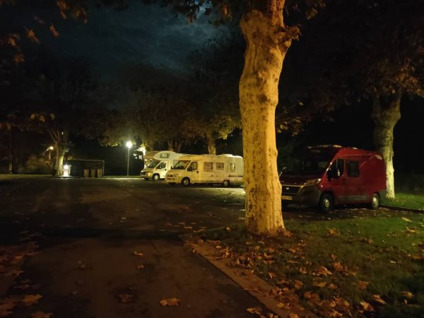 Stellplatz Oloron-Ste-Marie — Photo 3