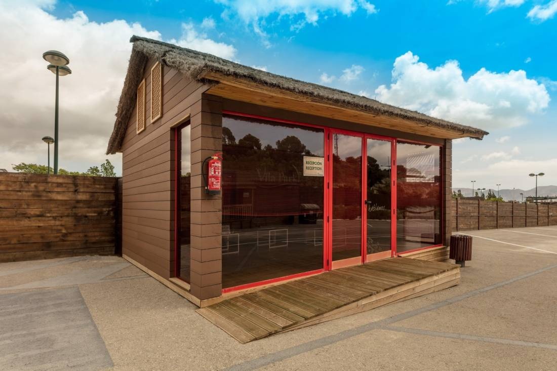 Camper Area Park Terra Natura — Stellplatz in Benidorm