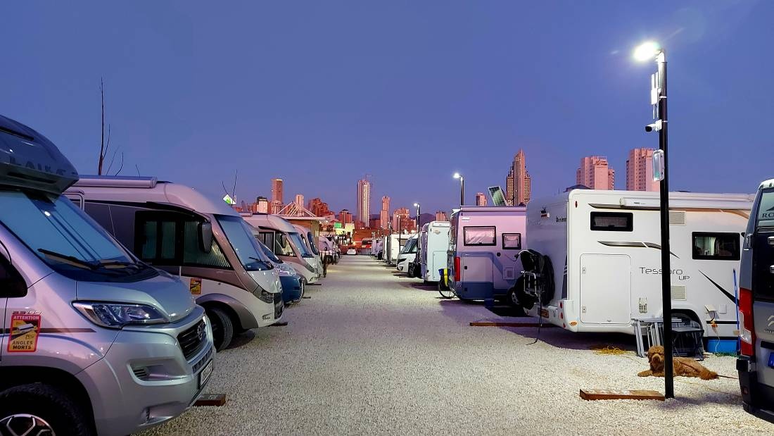 Camperlive — Stellplatz in Finestrat, Alicante
