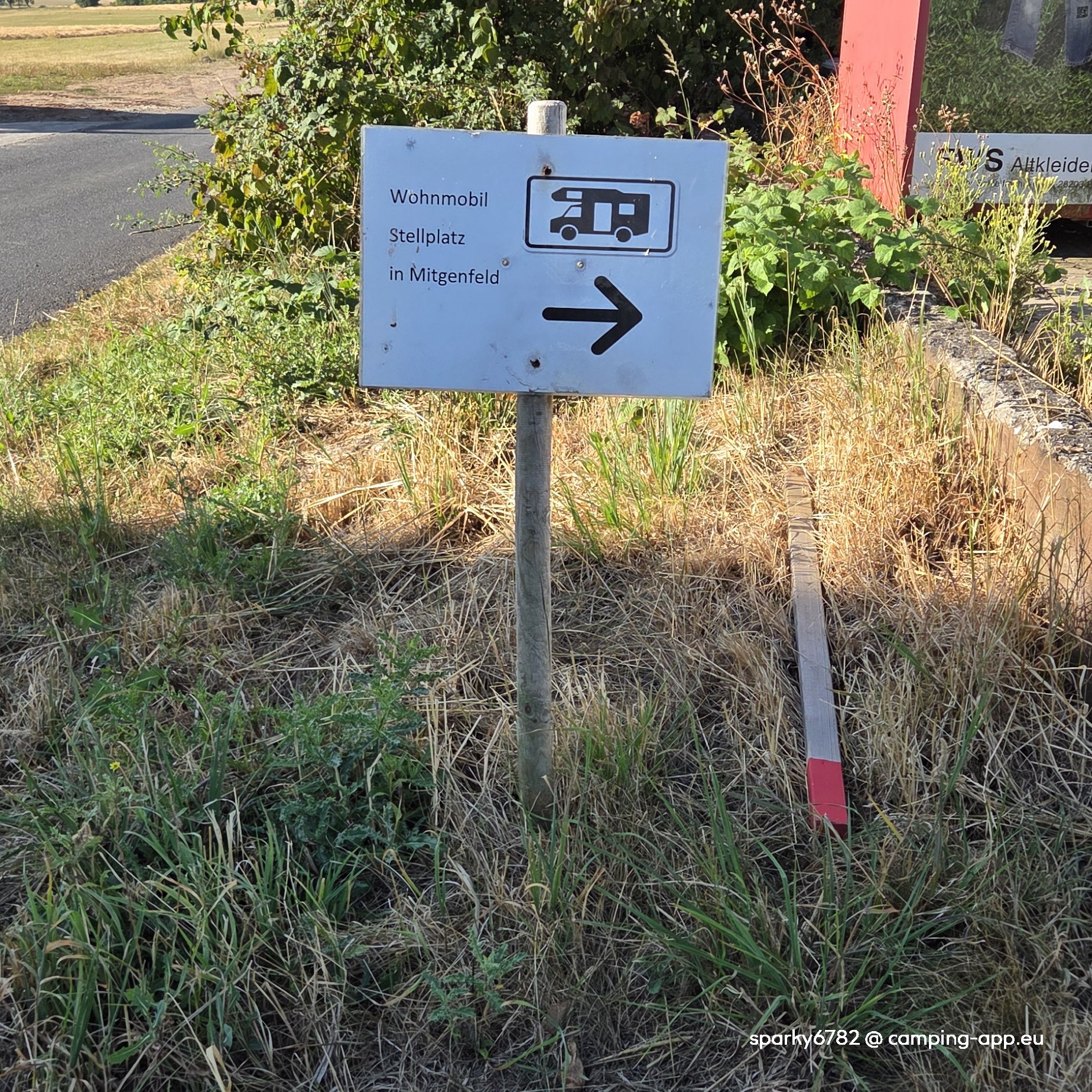 Wohnmobilstellplatz Mitgenfeld-Breitenbach — Photo 4