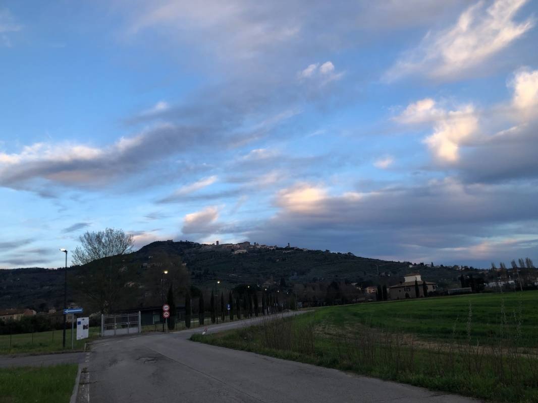 Parcheggio e area Sosta Camper attrezzata — Area Autocaravanas in Sodo AR