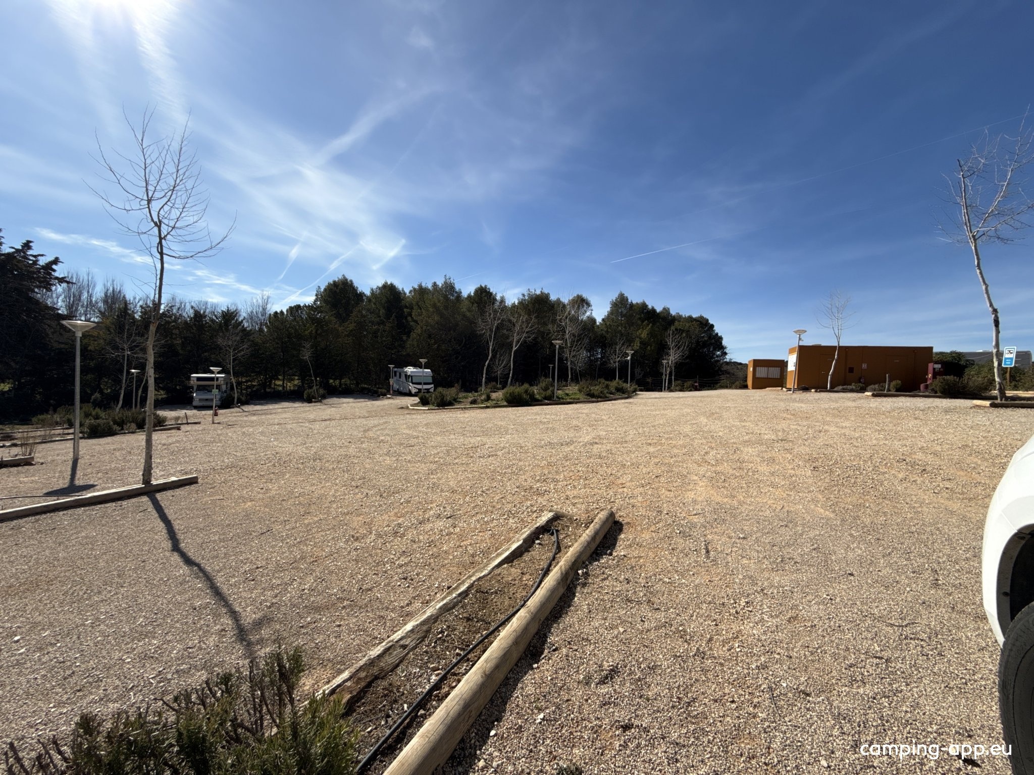 Área autocaravanas Ruidera — Camperplaats in Ruidera