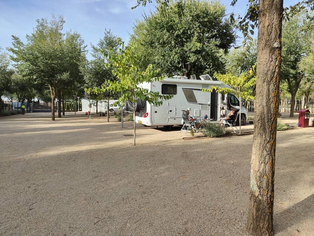 Área autocaravanas La Solana — Area Autocaravanas in La Solana