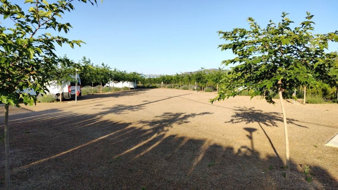 Área autocaravanas Puerto Lápice — Stellplatz in Puerto Lápice