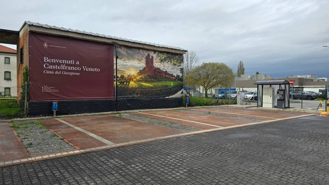 Wohnmobil Stellplatz — Stellplatz in Castelfranco Veneto