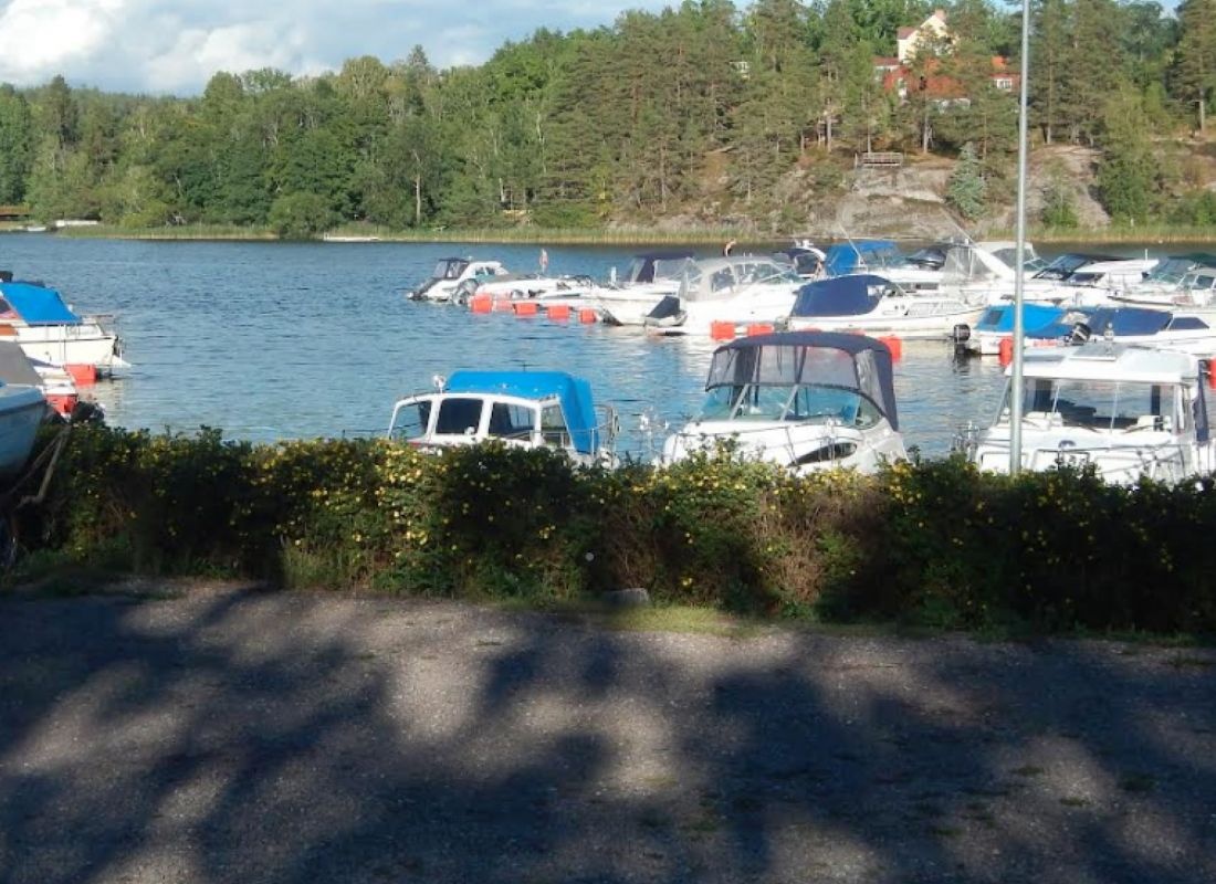 Kinda Båtklubb — Camperplads in Rimforsa