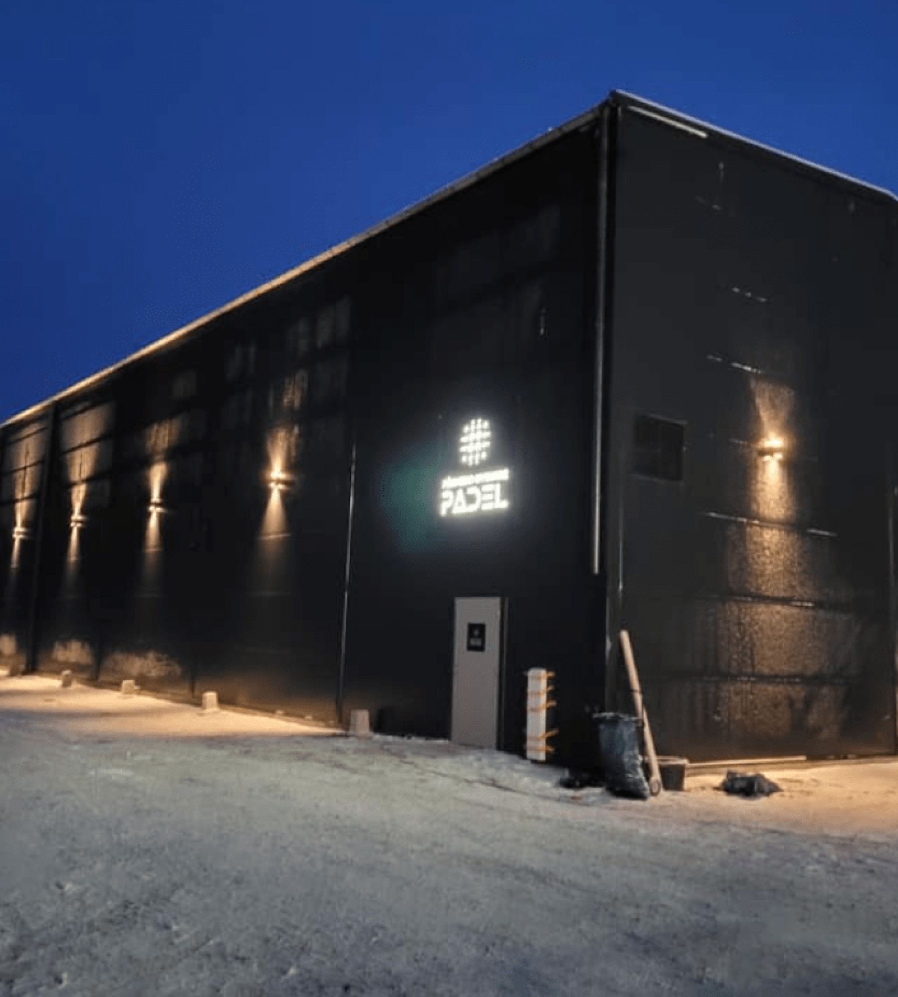 Färnebo Gysinge Padel — 露营车营地 in Österfärnebo