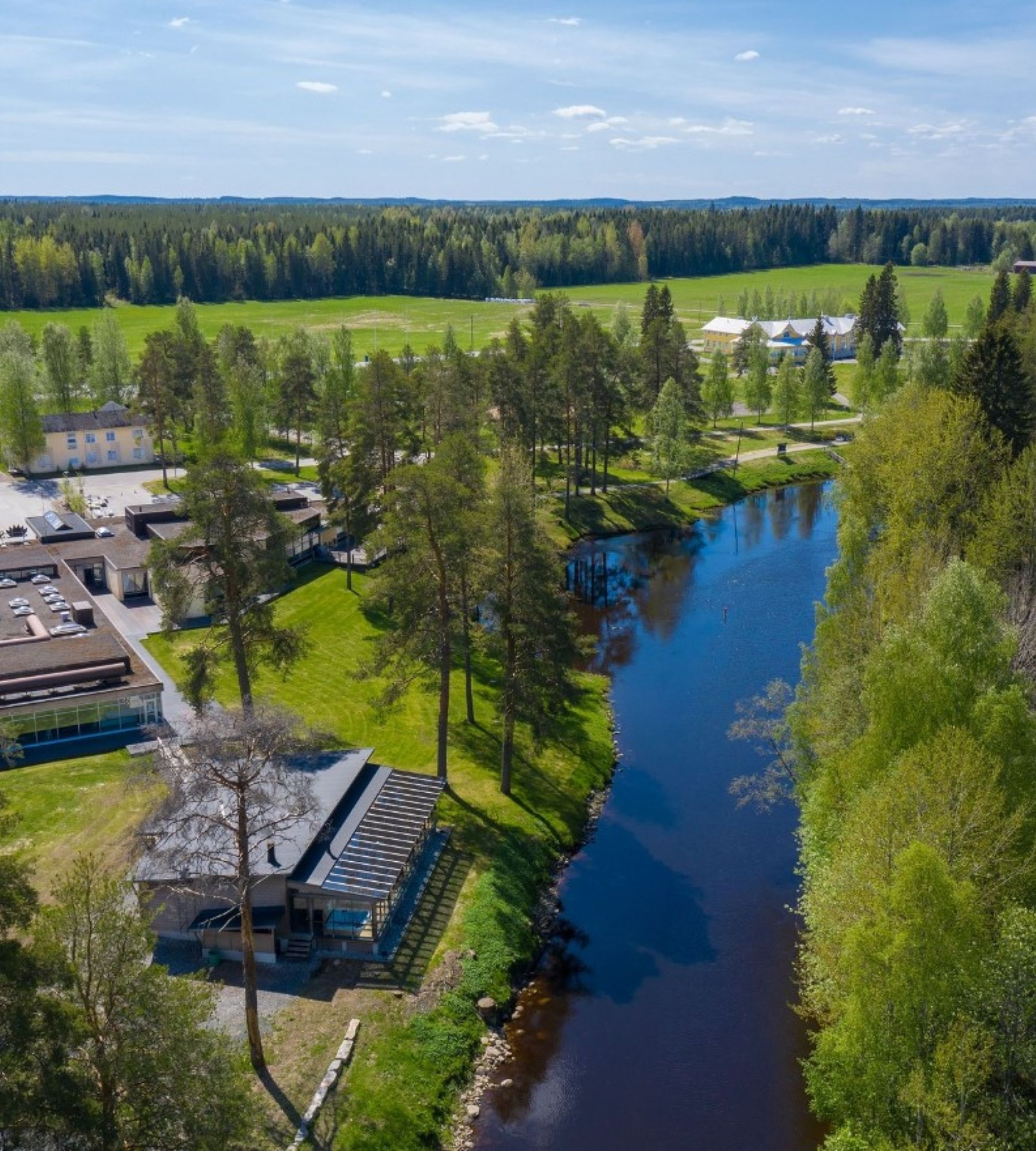 Spa Hotel Runni — Sp. parking dla kamperów in Runni