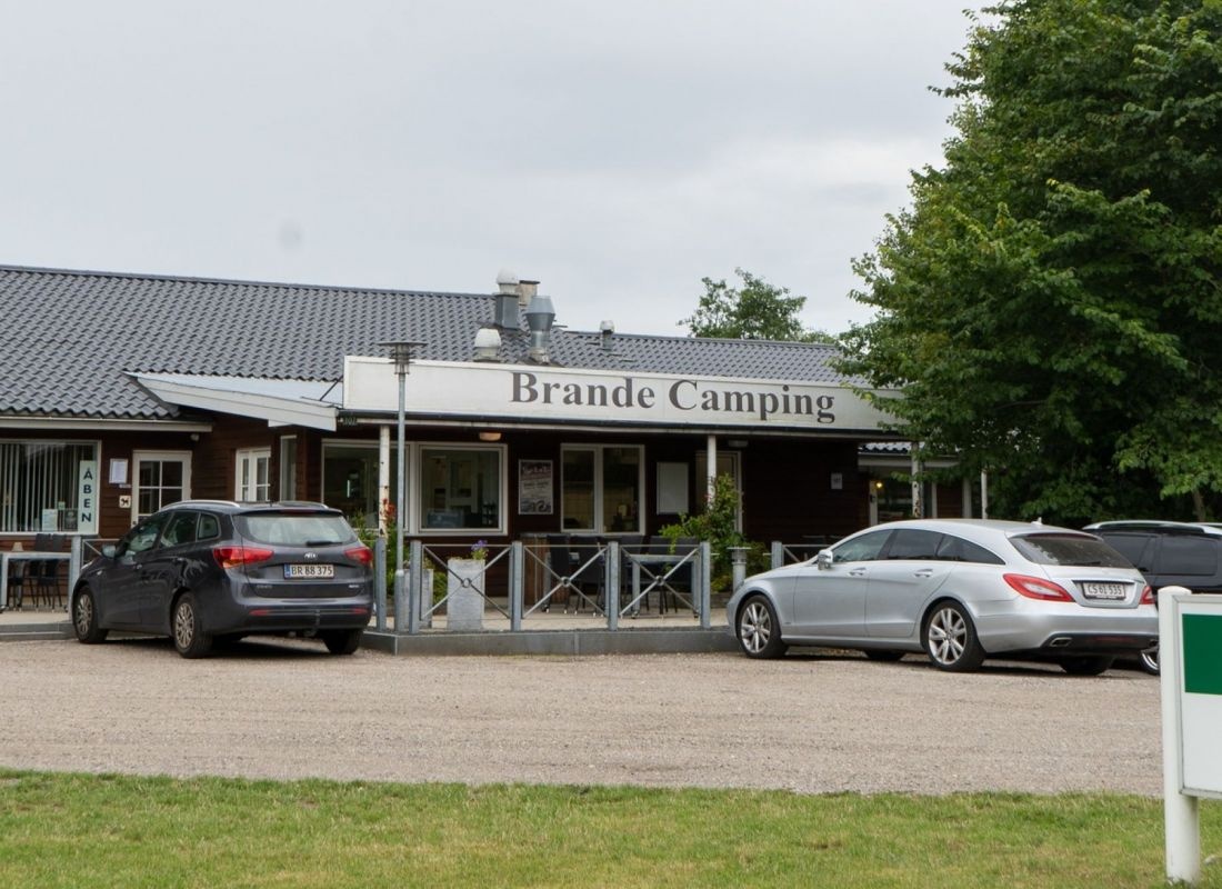 Brande camping — Area di sosta in Brande
