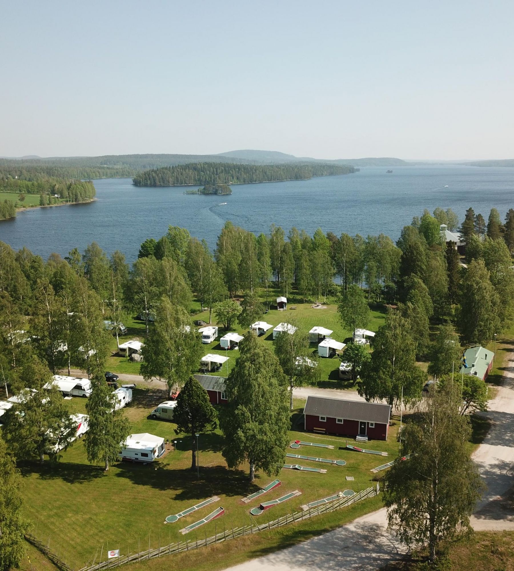Trehörningsjö Camping och Stugor — Campingplatz in Trehörningsjö
