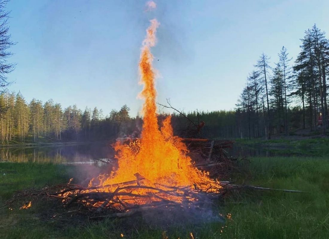 Kolmiloukon leirintäalue — Sp. parking dla kamperów in Taivalkoski