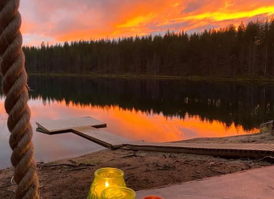 Kolmiloukon leirintäalue — Bobilplass in Taivalkoski