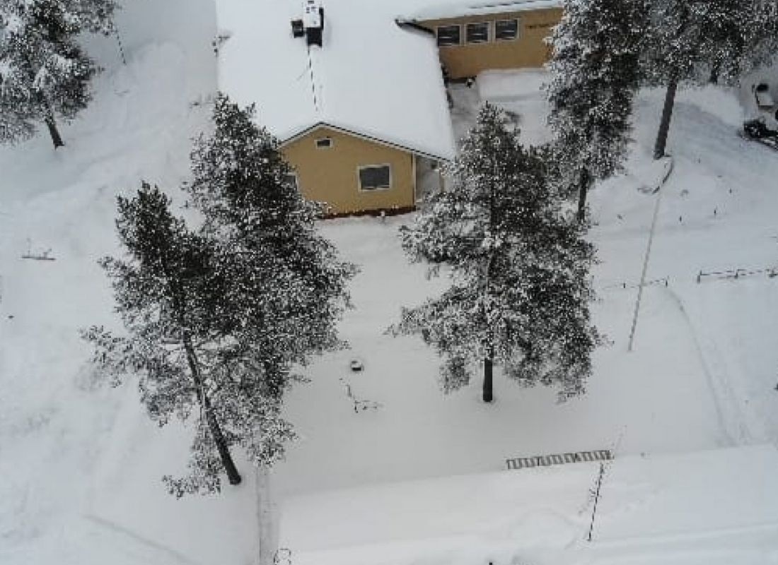 Majatalo Oravanpesä — Campervan Site in Lampsijärvi