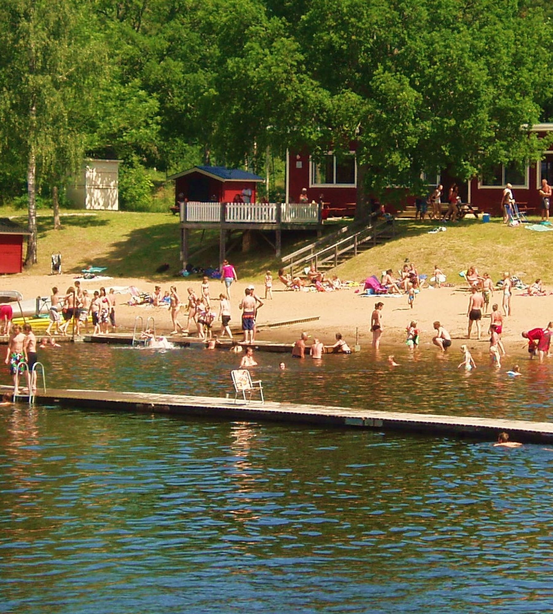 Småängens Bad och Camping — Stellplatz in Tjällmo