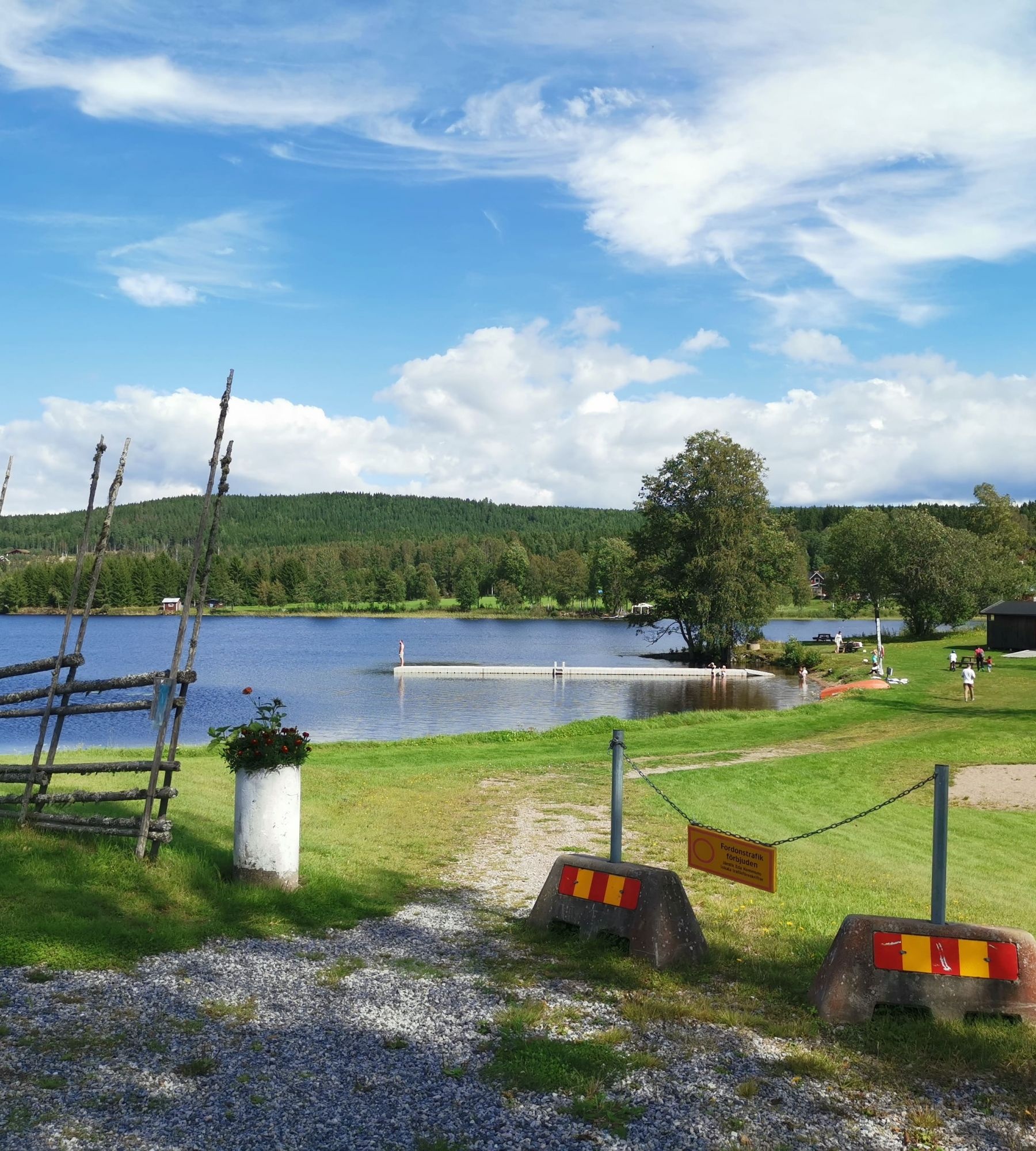 Häljeboda Ställplats — Camperplads in Charlottenberg