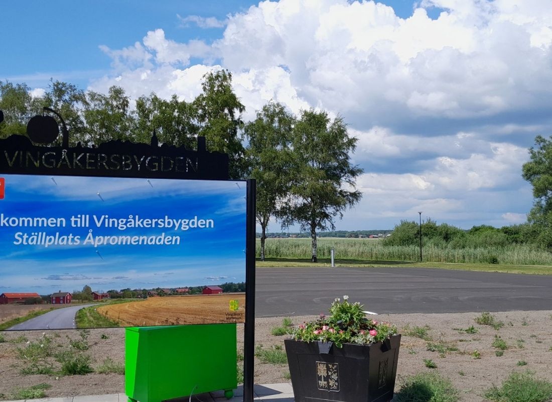 Ställplats Åpromenaden — Bobilplass in Vingåker