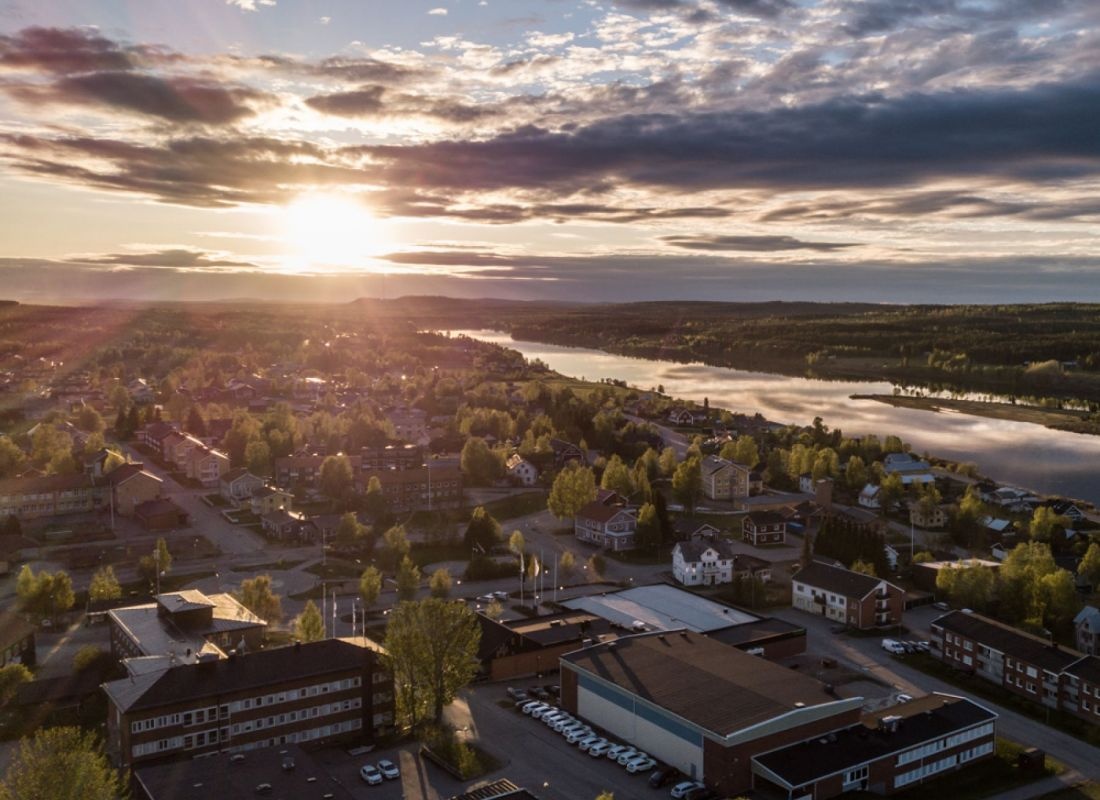 Pajala Ställplats - Midnattsolensland — Ställplats in Pajala