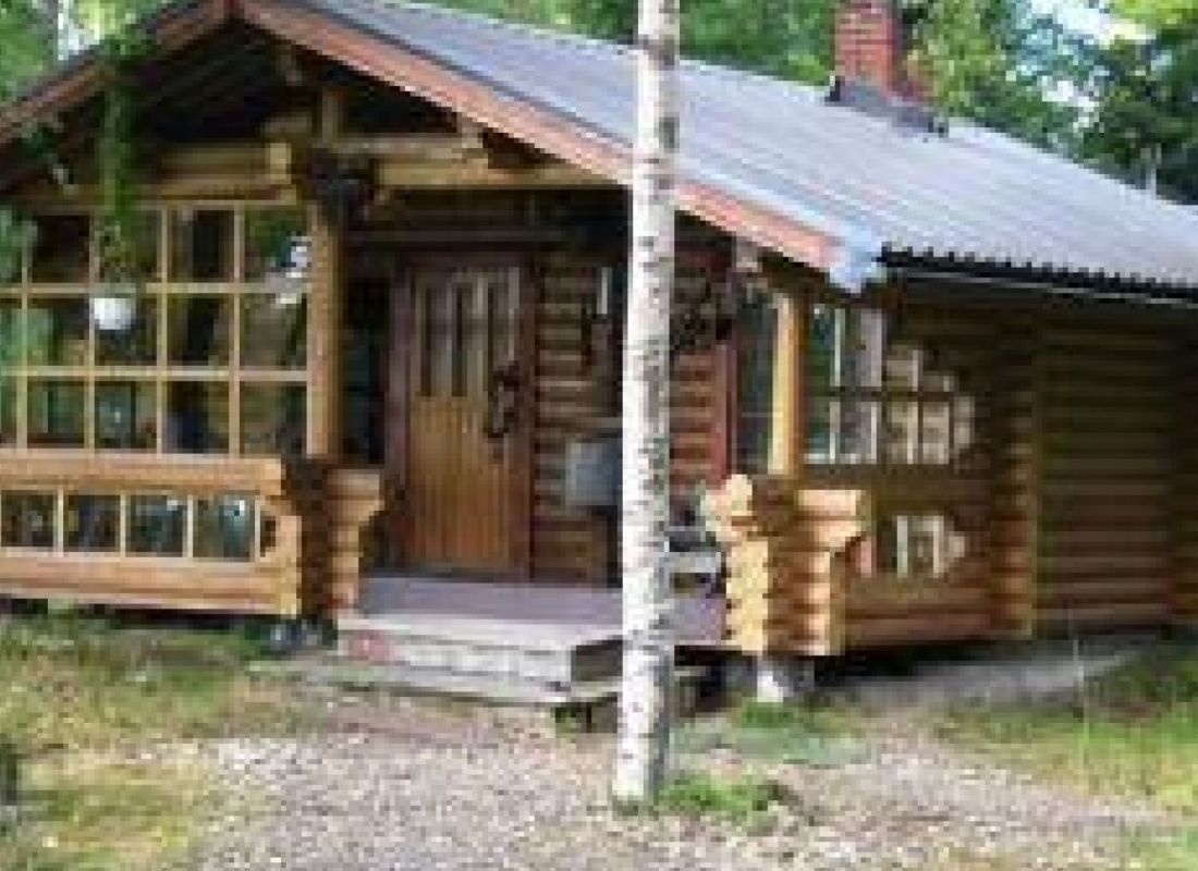 Päiväniemen Lomamökit — Bobilplass in Polvijärvi