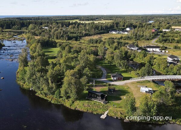 Kielo Camp – Kielosaari Matkaparkki