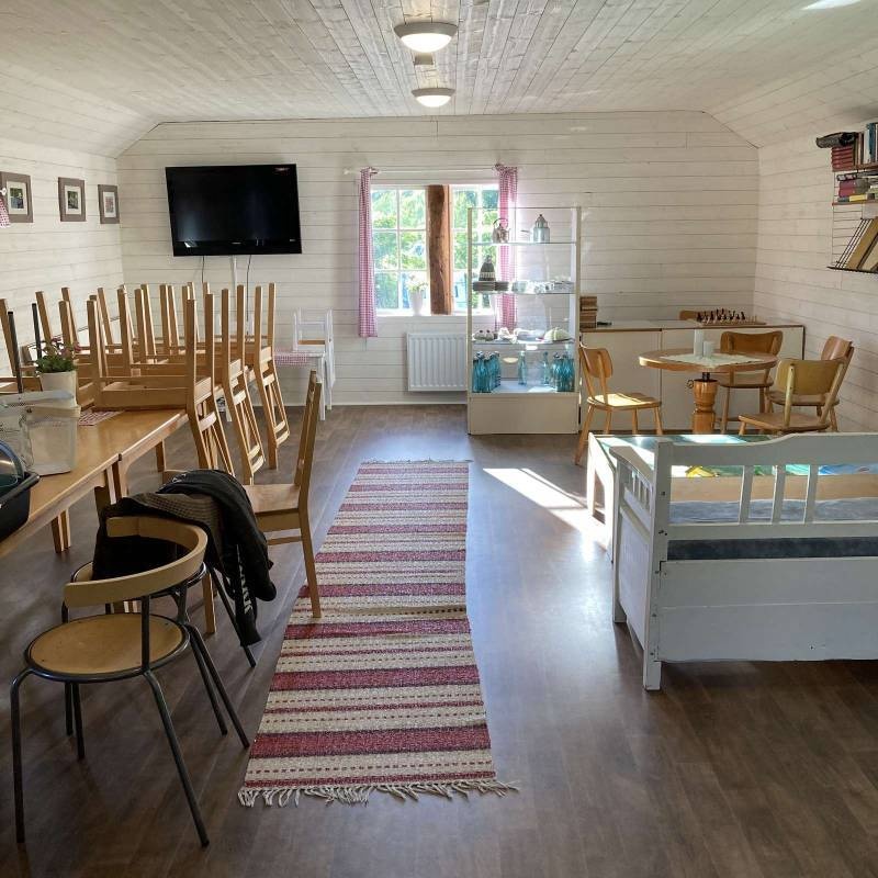 Skeppsdockans Camping & Vandrarhem — Sp. parking dla kamperów in Söderköping